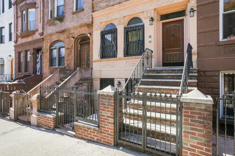 $2,400,000 | 205 Edgecombe Avenue | Central Harlem