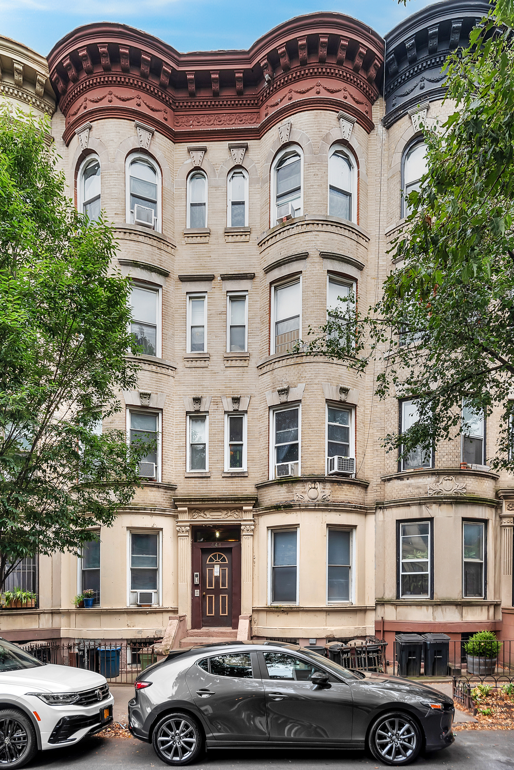 444 15th Street Brooklyn, NY 11215 - Photo 1 of 6