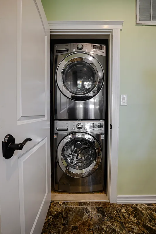 877 Greene Avenue, Unit 2 Brooklyn, NY 11221 - Photo 10 of 13