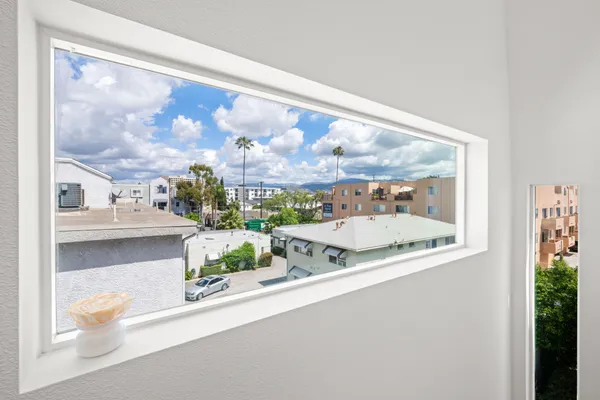 $989,000 | 11307 Morrison Street, North Hollywood, CA 91601