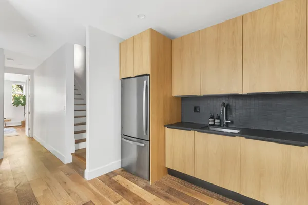 $4,500 | 249 Hull Street, Unit C | Bedford-Stuyvesant