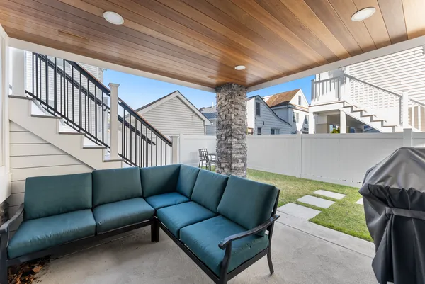 $2,199,999 | 111 North Brunswick Avenue, Margate City, NJ 08402