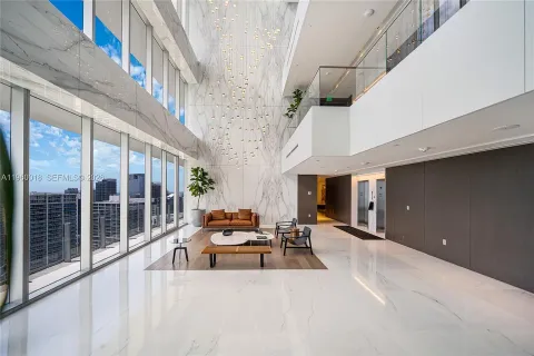 $1,850,000 | 300 Biscayne Blvd Way, Unit 2009, Miami, FL 33131