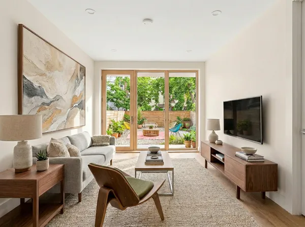 $1,249,000 | 674 Hancock Street, Unit 1R | Bedford-Stuyvesant