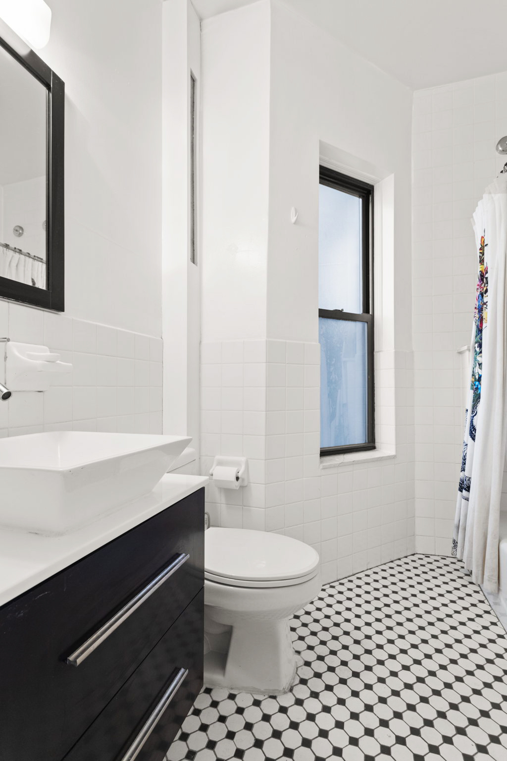 121 East 88th Street, Unit 4A Manhattan, NY 10128 - Photo 4 of 15