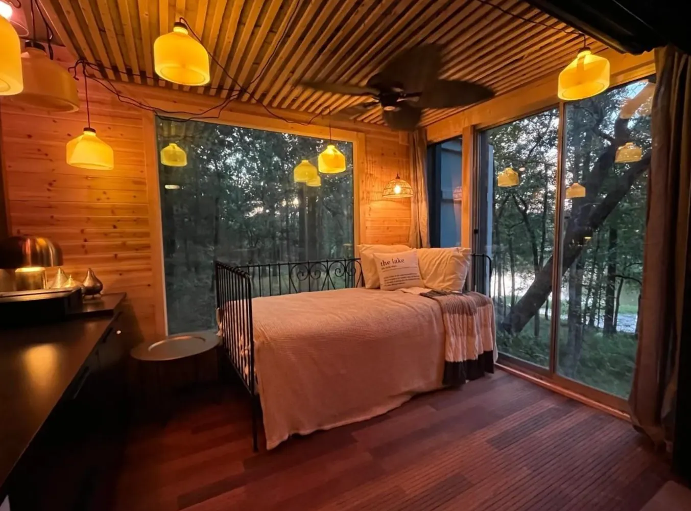 $260,000 | 80 Shoreline Drive, Huntsville, TX 77320