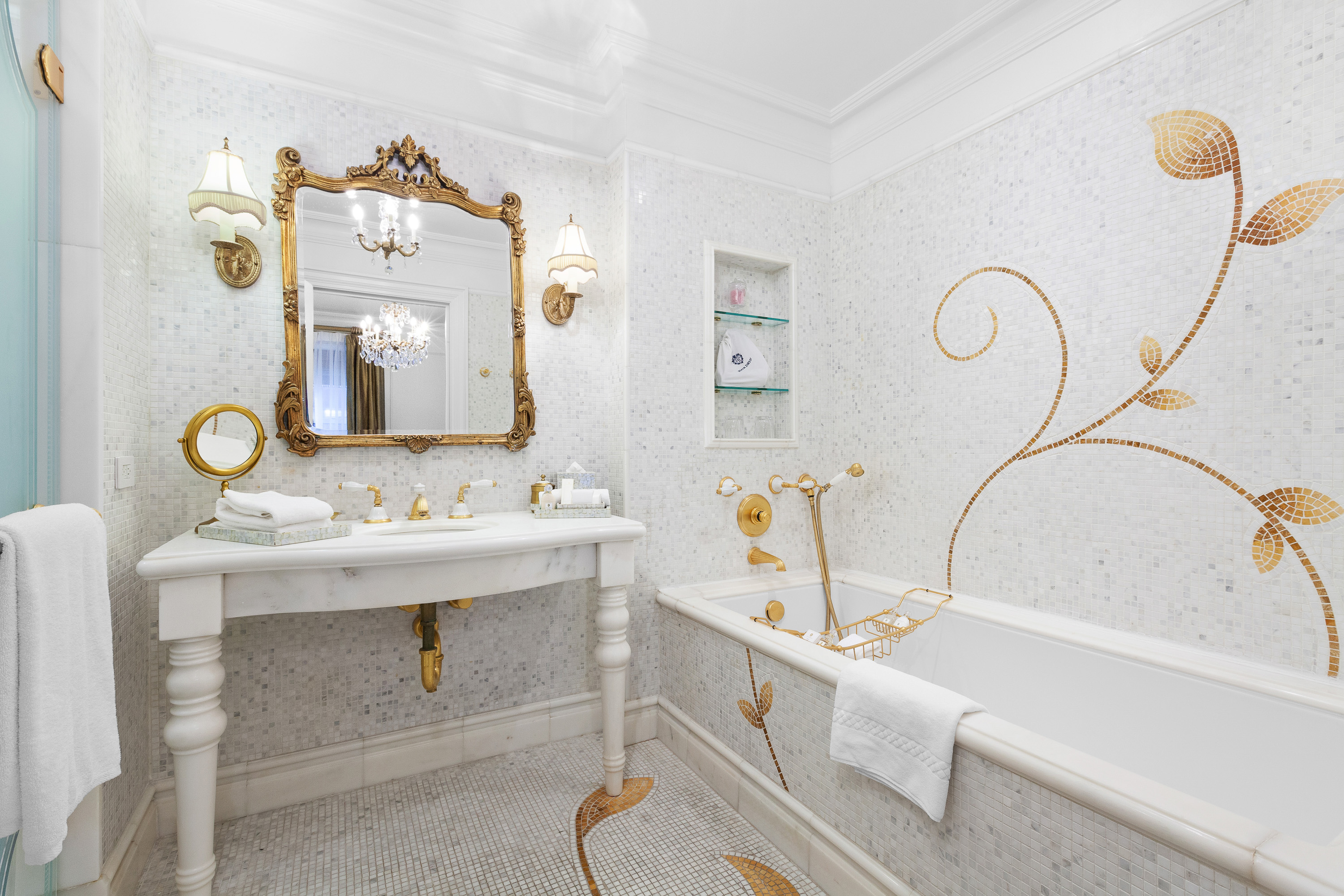 1 Central Park South, Unit 1327 Manhattan, NY 10019 - Photo 5 of 19