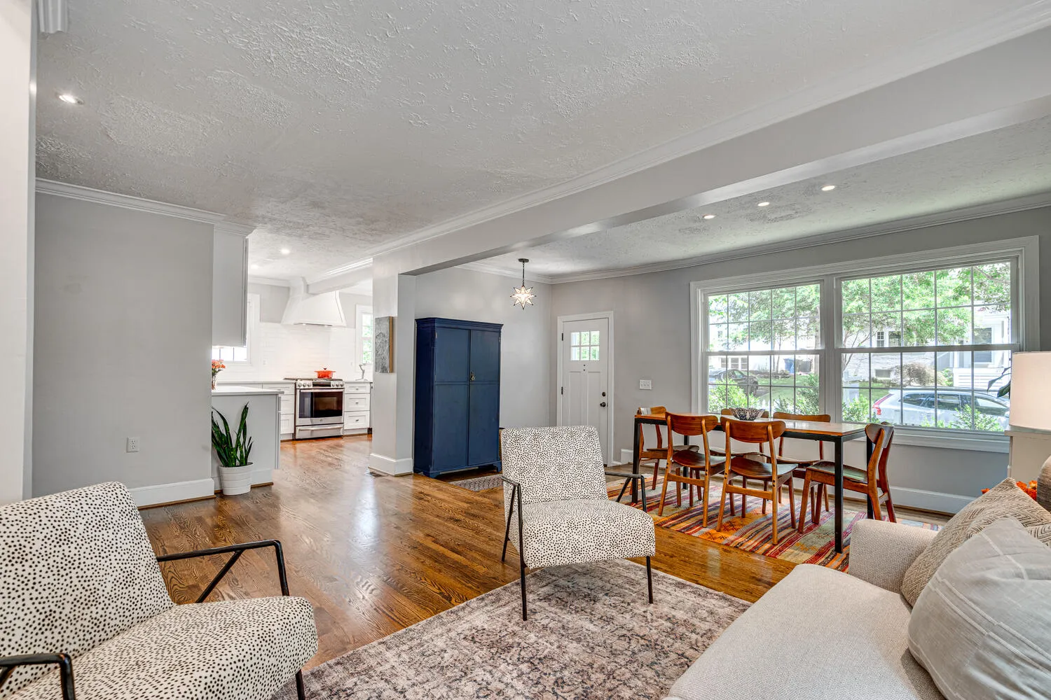 $1,050,000 | 2708 Holly Street, Alexandria, VA 22305