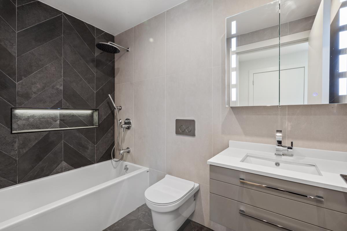 196 Devoe Street, Unit 4R Brooklyn, NY 11211 - Photo 10 of 12