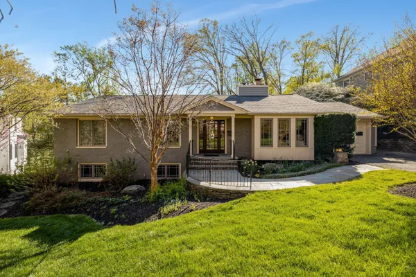 $1,875,000 | 1432 Waggaman Circle, McLean, VA 22101