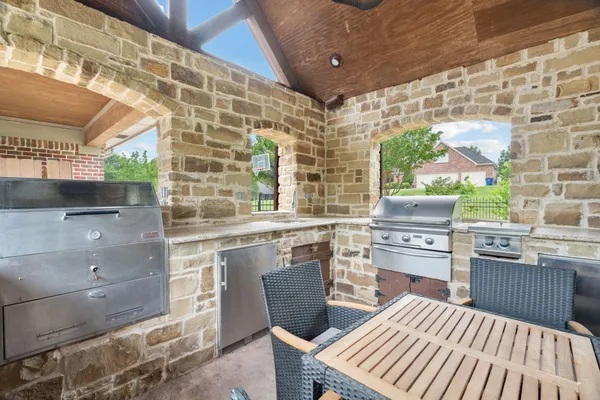 $1,075,000 | 533 Loma Vista Drive, Heath, TX 75032