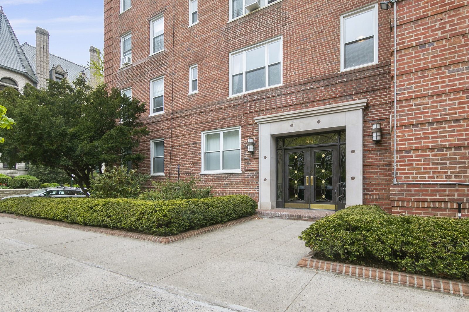 44 Prospect Park West, Unit E2 Brooklyn, NY 11215 - Photo 11 of 12