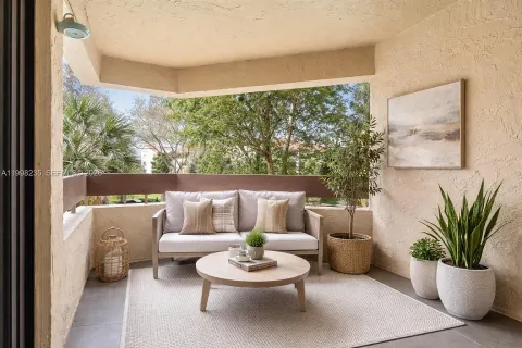 $350,000 | 9015 Southwest 125th Avenue, Unit N306, Miami, FL 33186