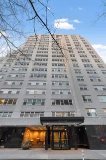 $699,000 | 101 West 12th Street, Unit 15Z | West Village