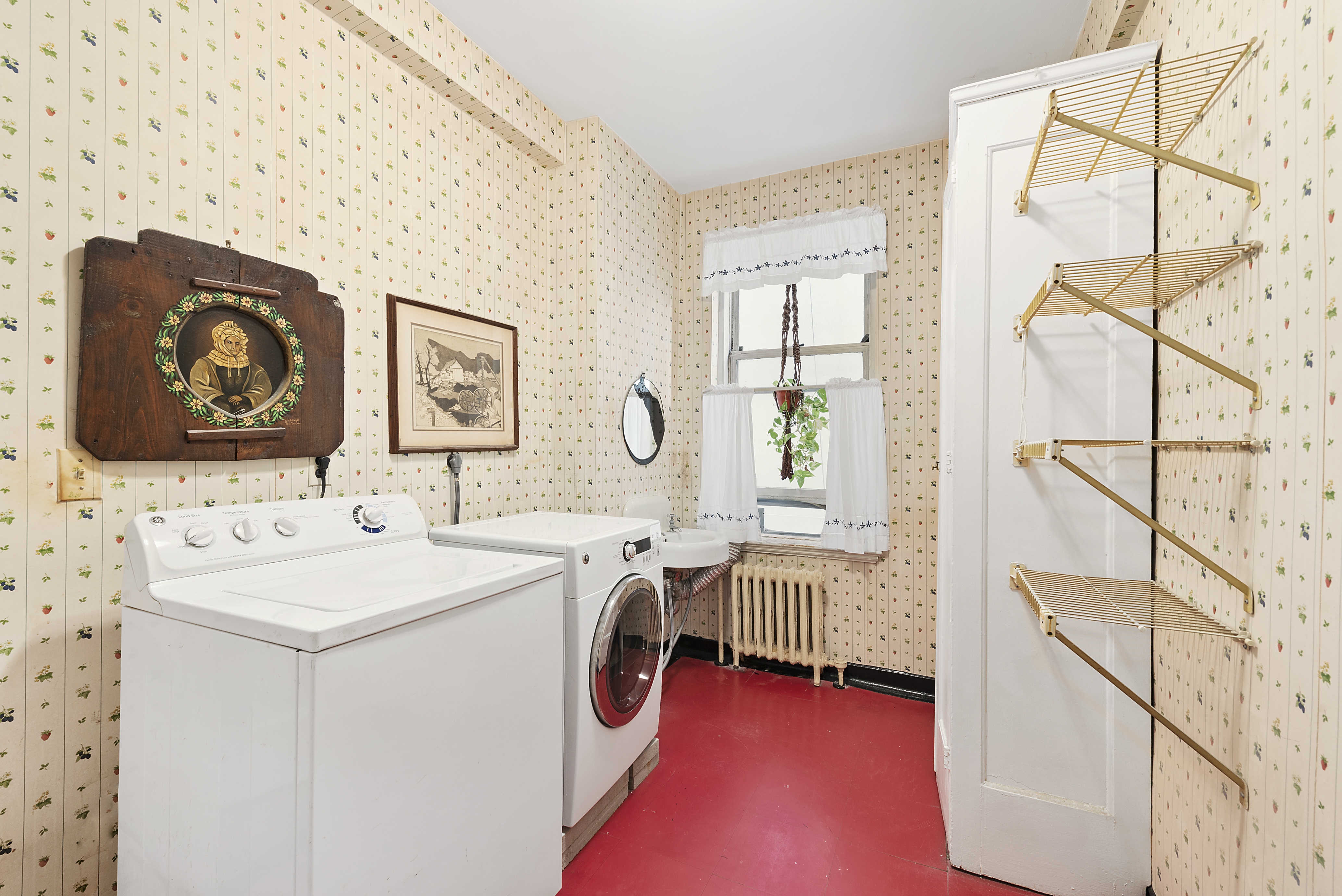 320 East 72nd Street, Unit 6A Manhattan, NY 10021 - Photo 10 of 11 Gallery Image 10