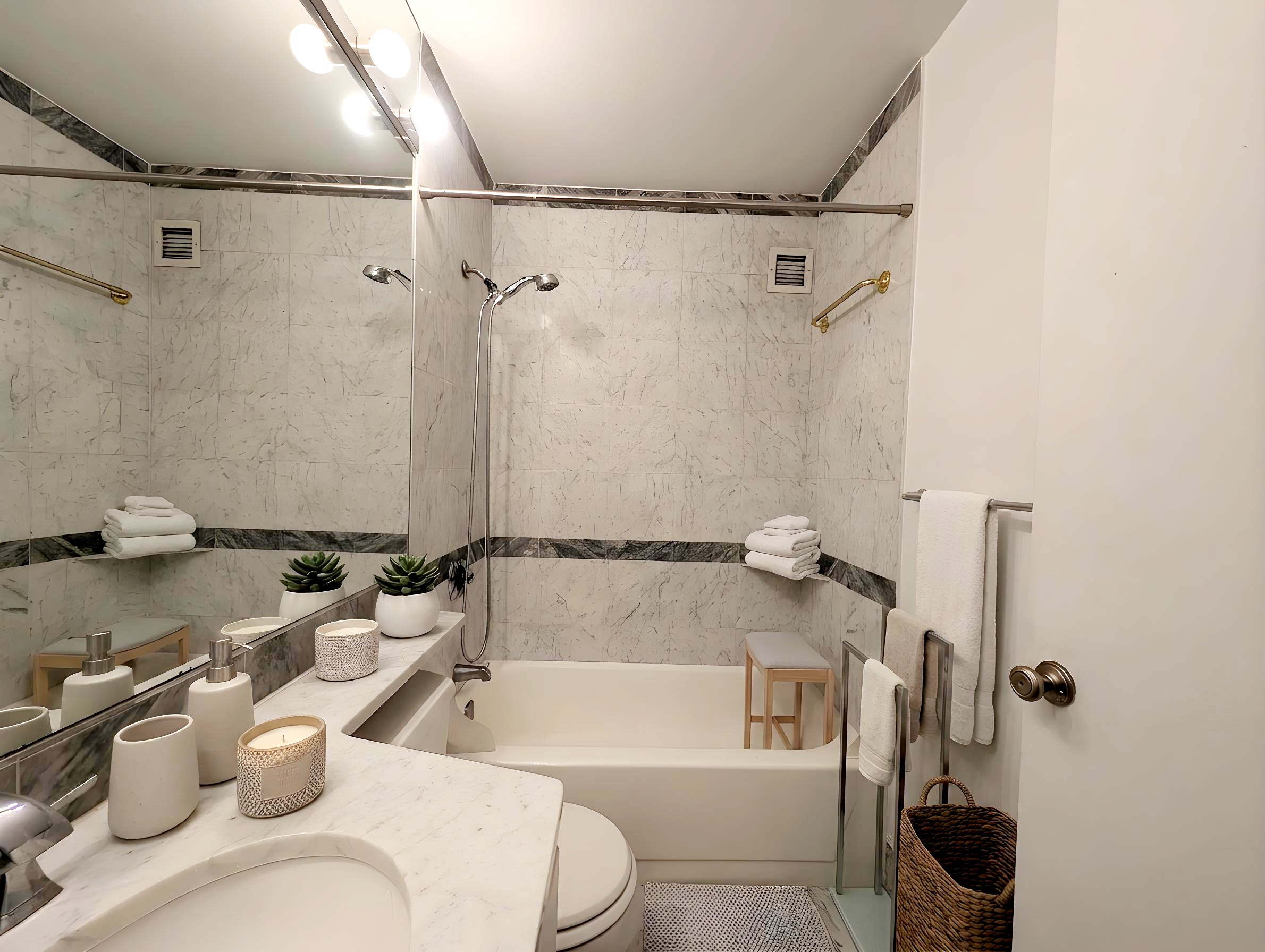500 West 43rd Street, Unit 28D Manhattan, NY 10036 - Photo 4 of 14