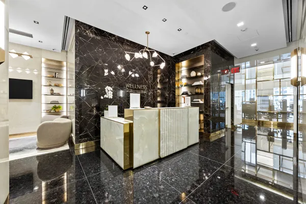 $6,999,000 | 217 West 57th Street, Unit 36D | Midtown Central