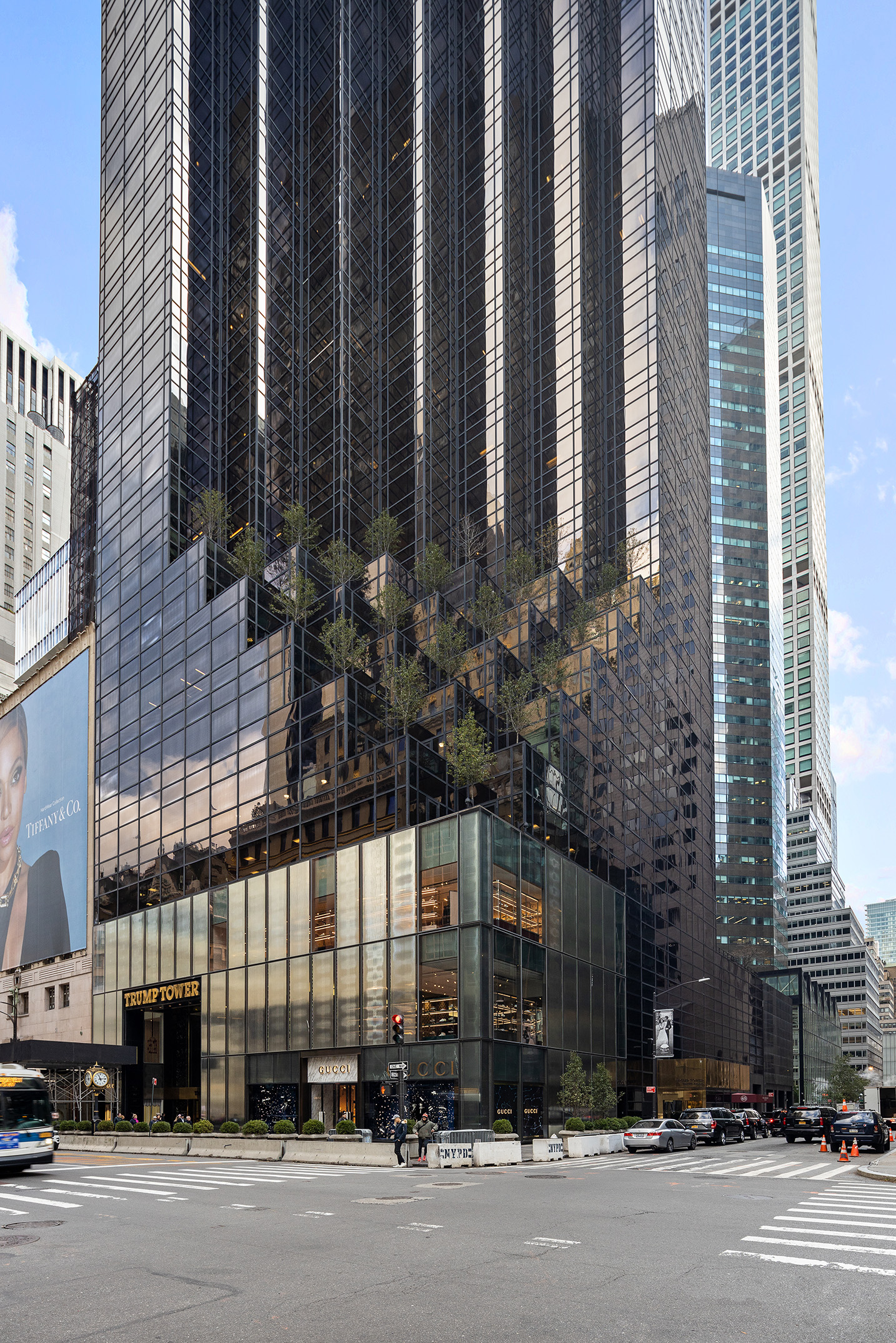 721 5th Avenue, Unit 63D Manhattan, NY 10022 - Photo 10 of 11