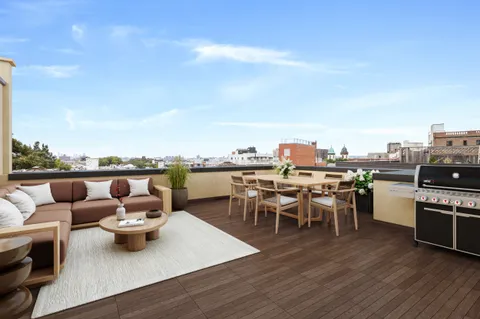$1,450,000 | 375 Lincoln Place, Unit 4F | Prospect Heights