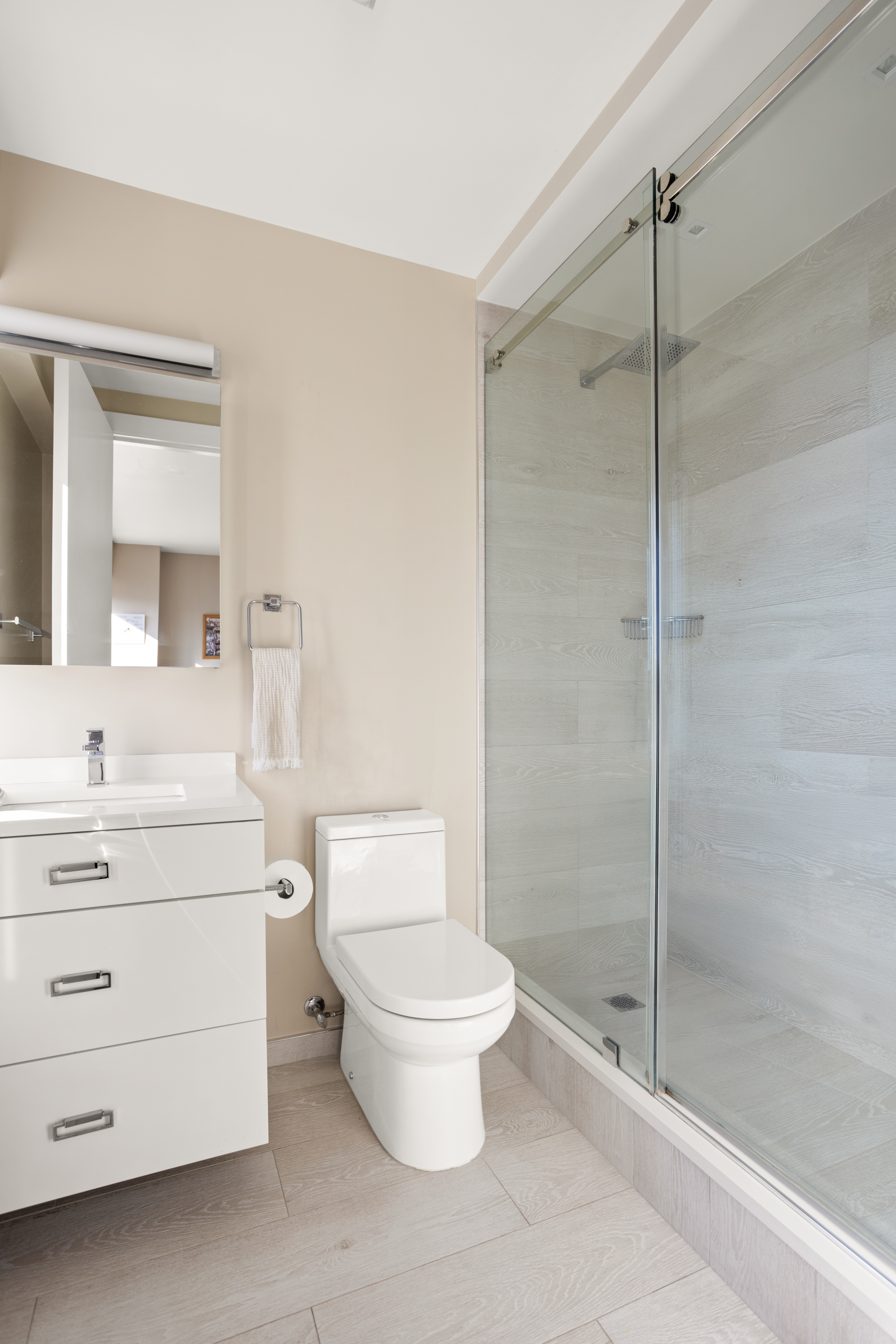 900 Park Avenue, Unit 24CD Manhattan, NY 10075 - Photo 12 of 20