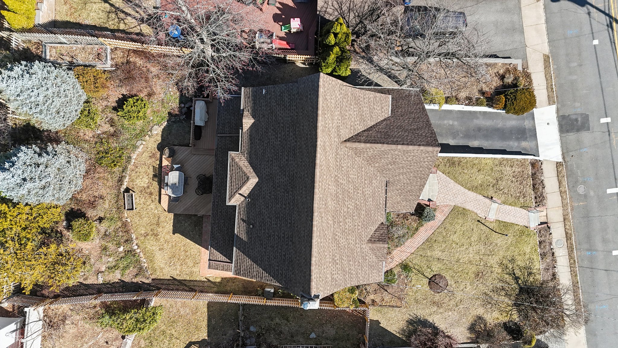 877 Ridgewood Road Millburn, NJ 07041 - Photo 33 of 37 front view of a house