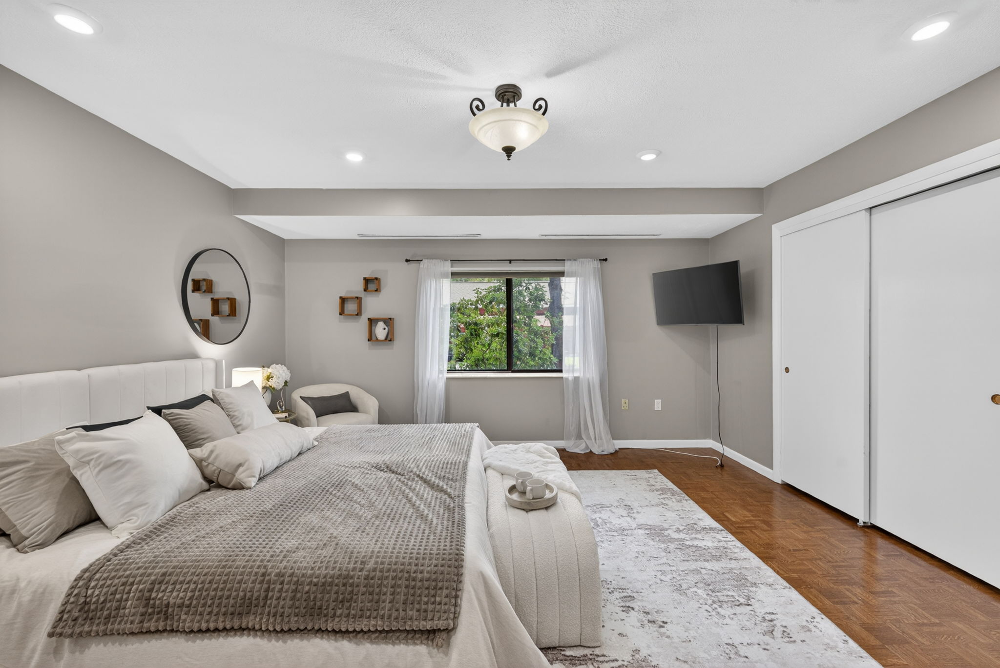 41 Centre Street, Unit 106 Brookline, MA 02446 - Photo 11 of 18