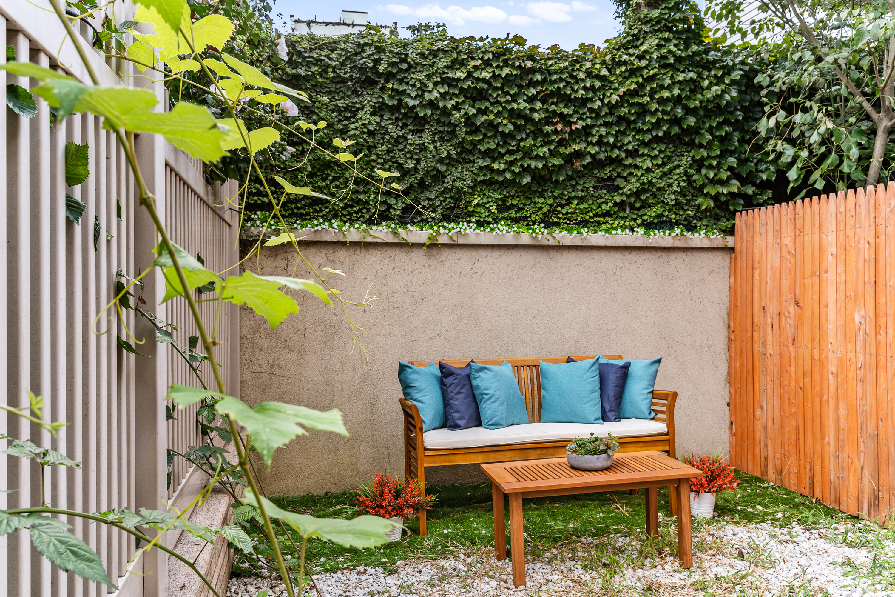 155 Newel Street, Unit 1A Brooklyn, NY 11222 - Photo 15 of 16