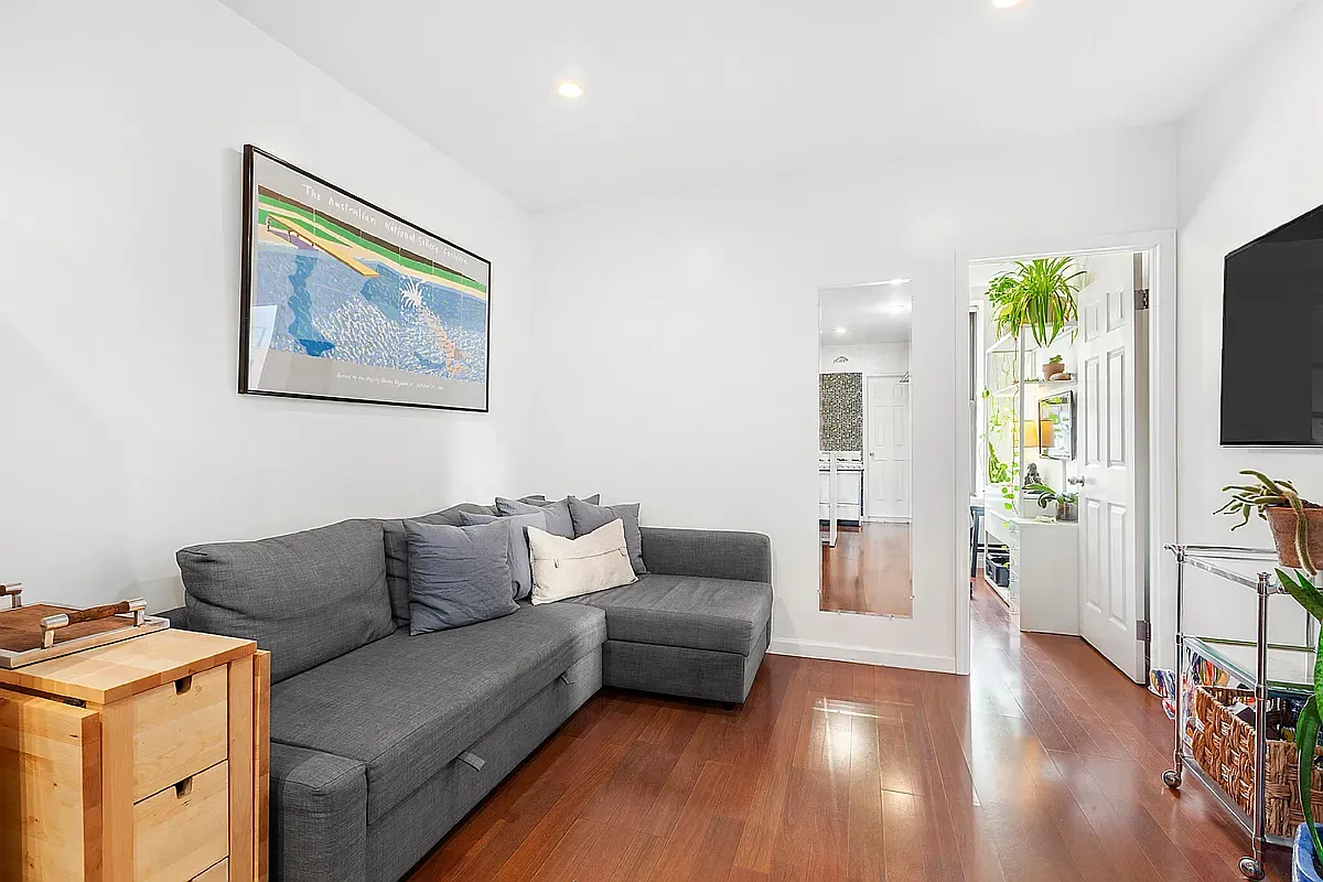 117 Henry Street, Unit 16 Manhattan, NY 10002 - Photo 4 of 9