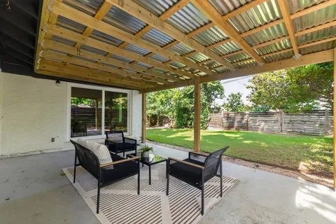 $565,000 | 4808 Broadhill Drive, Austin, TX 78723