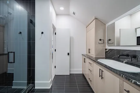 $8,997,000 | 10427 Lennox Lane, Dallas, TX 75229