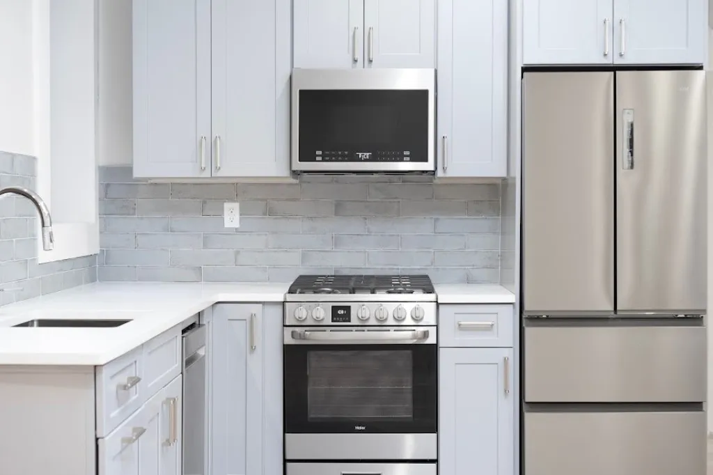 $3,350 | 45 Argyle Road, Unit 1B | Caton Park