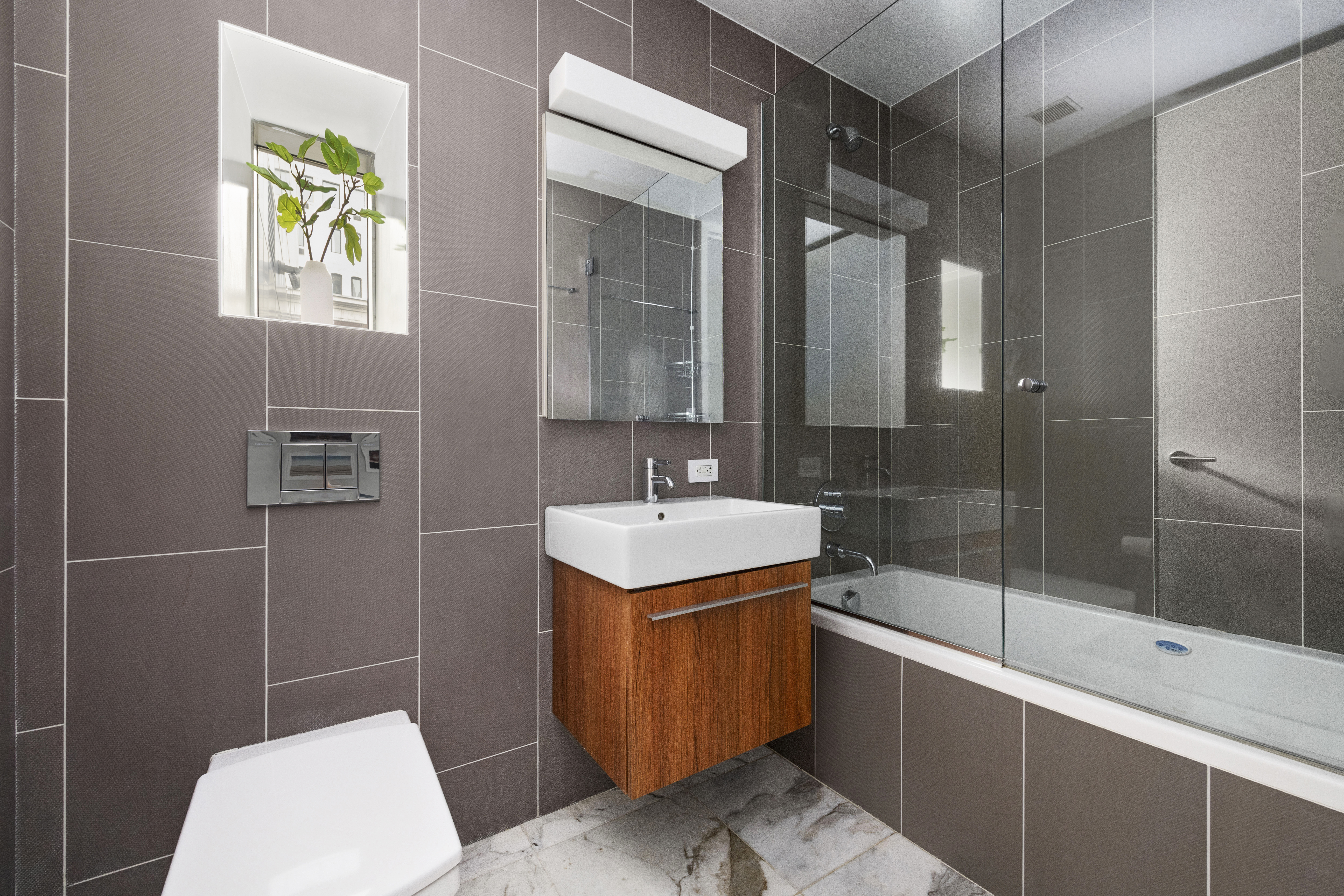 1 York Street, Unit 4A Manhattan, NY 10013 - Photo 6 of 10