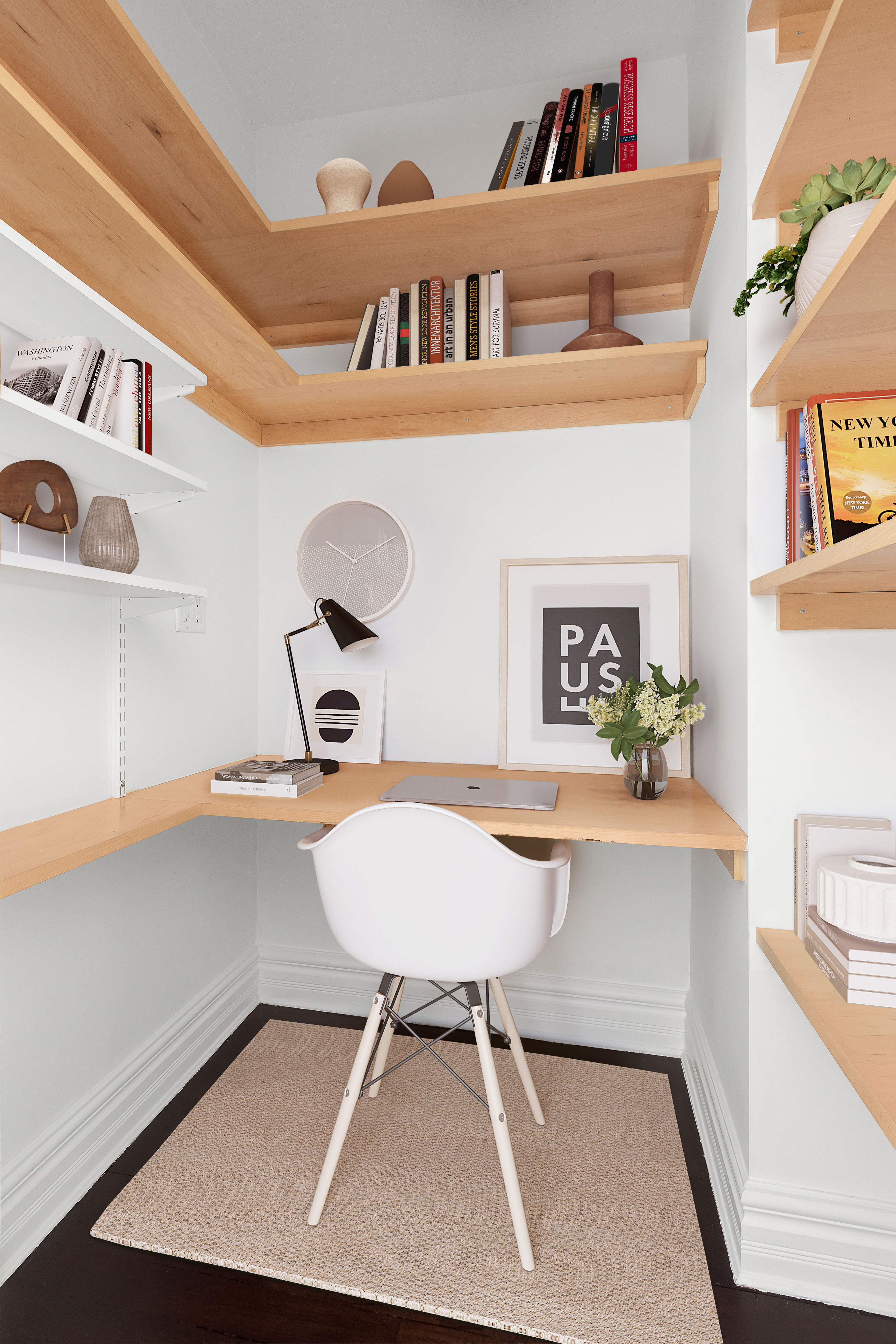 225 Pacific Street, Unit 3C Brooklyn, NY 11201 - Photo 5 of 10 a workspace with furniture and window