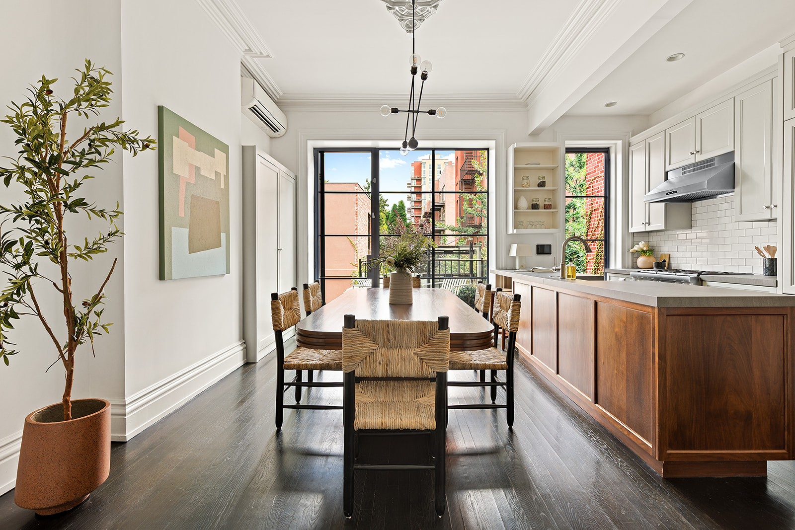 389 Classon Avenue Brooklyn, NY 11238 - Photo 4 of 25 Gallery Image 4