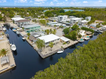 $1,689,000 | 365 Loeb Avenue, Key Largo, FL 33037