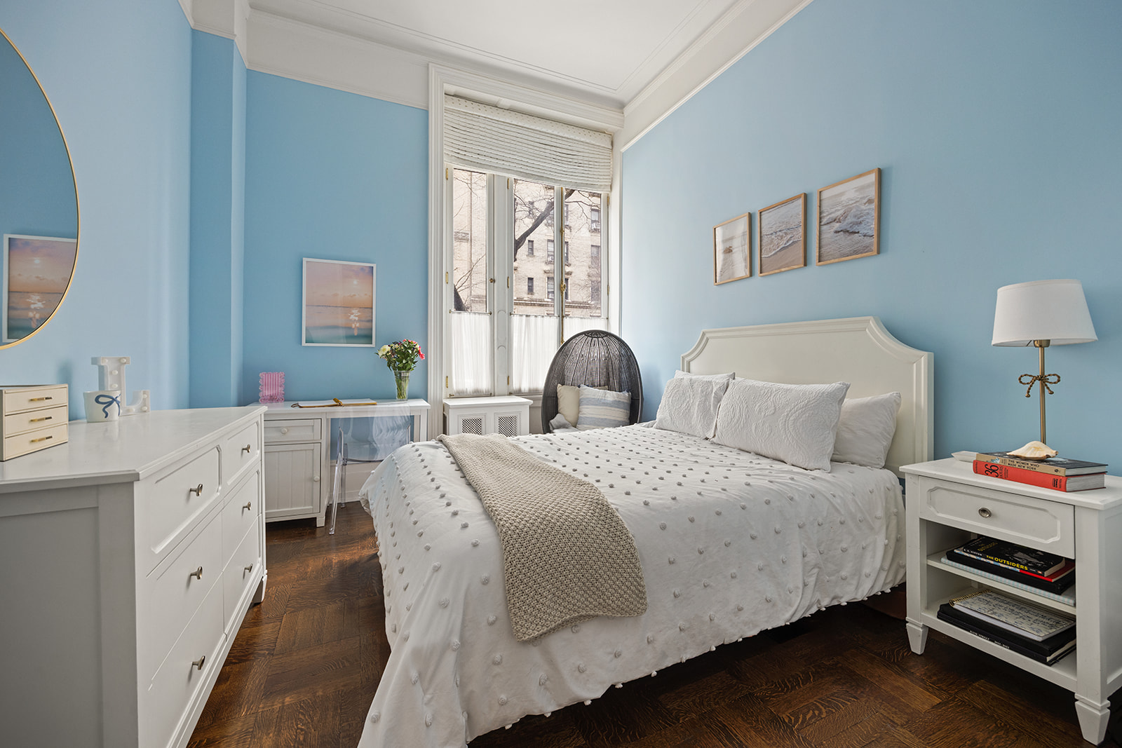 895 West End Avenue, Unit 1B Manhattan, NY 10025 - Photo 12 of 23 a bedroom with a bed and a dresser