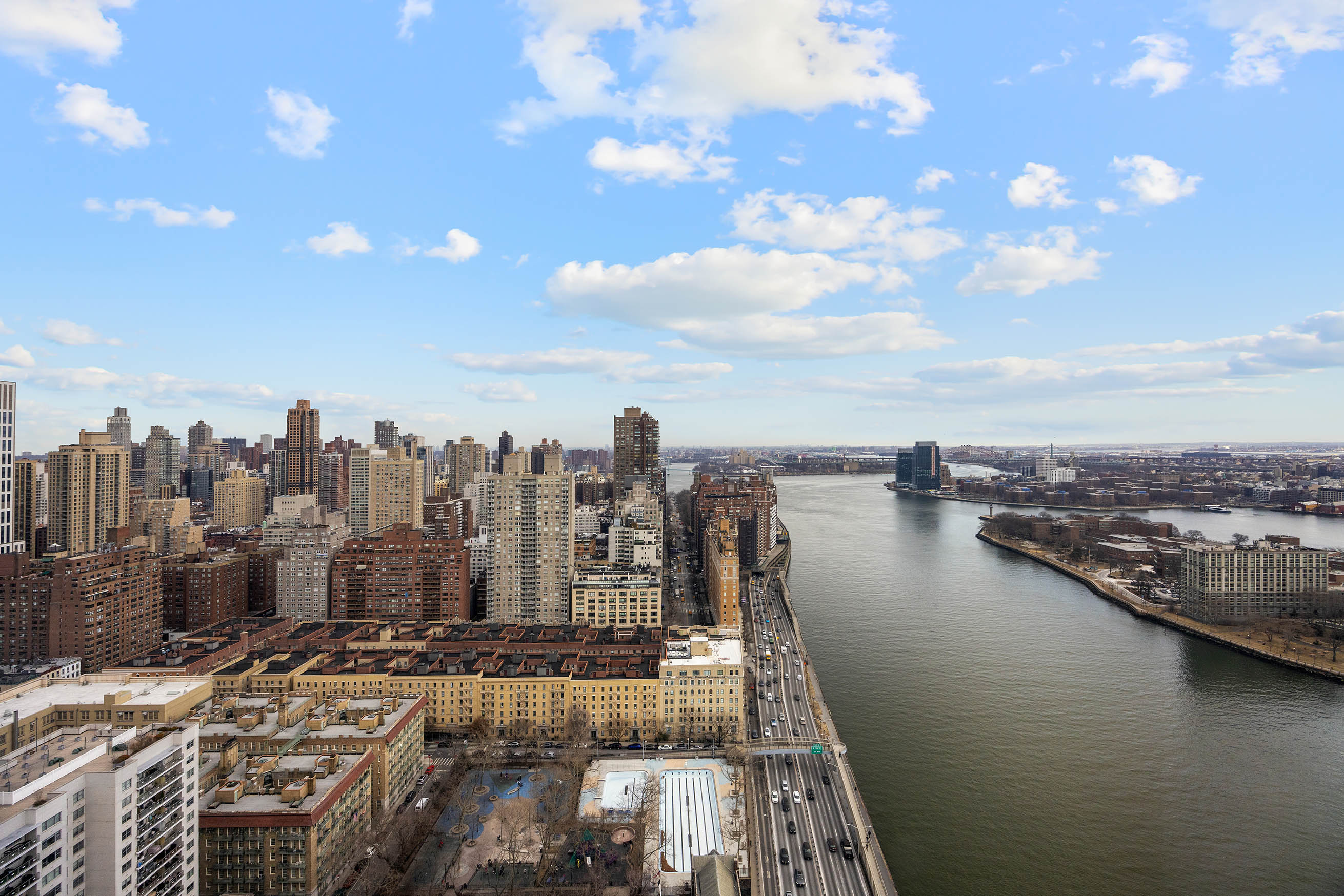 530 East 76th Street, Unit PH36/37E Manhattan, NY 10021 - Photo 4 of 29 a view of a city