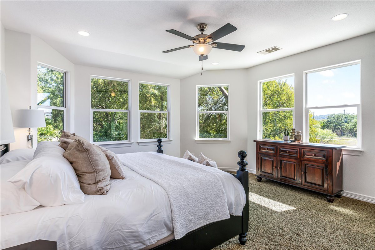 23802 Oscar Road Spicewood, TX 78669 - Photo 26 of 40 Gallery Image 26