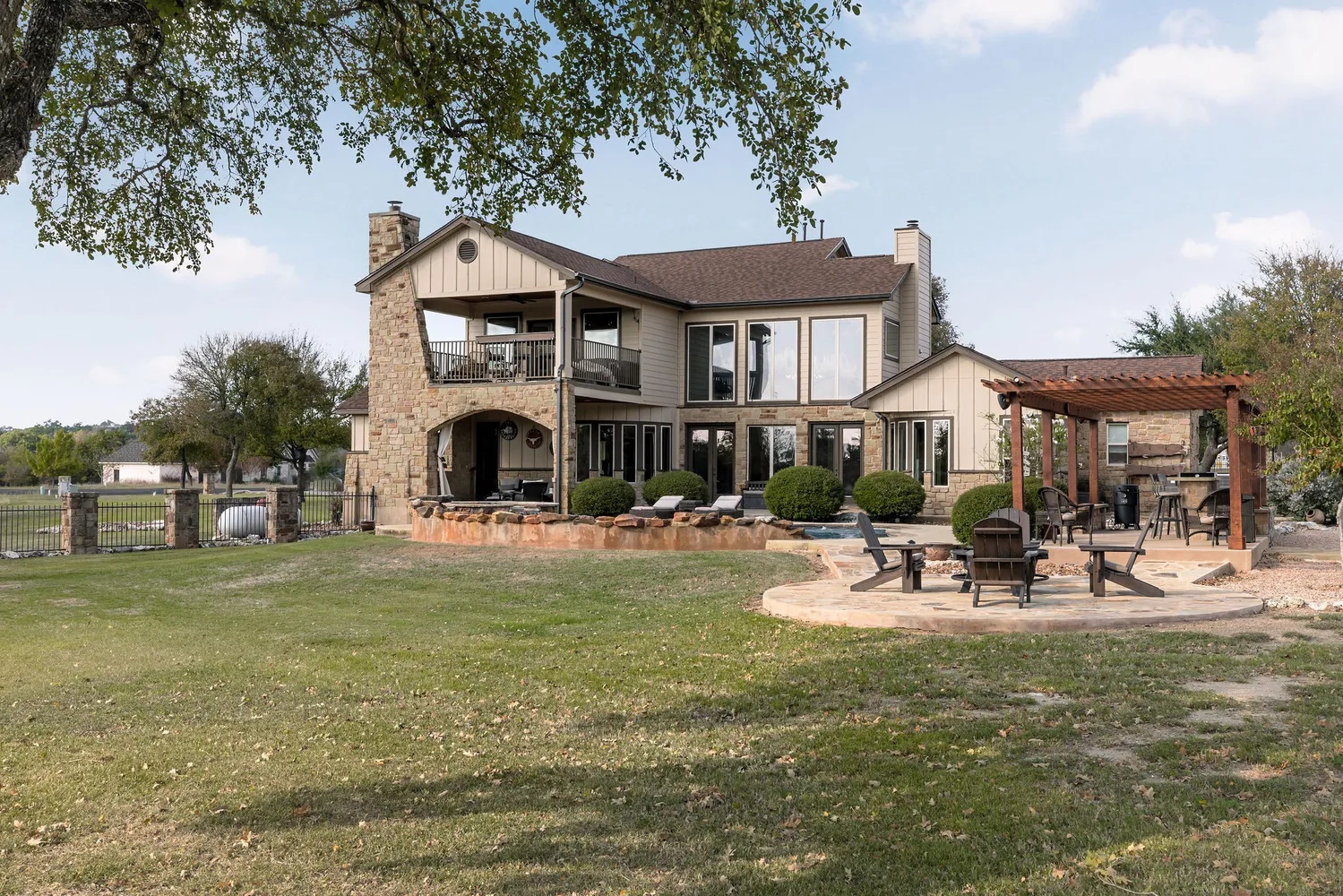 $1,285,000 | 309 Hacienda Place, Dripping Springs, TX 78620