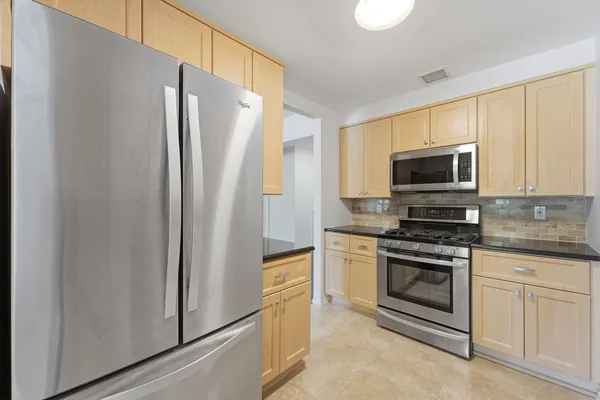 $370,000 | 609 West South Orange Avenue, Unit 4U, South Orange, NJ 07079