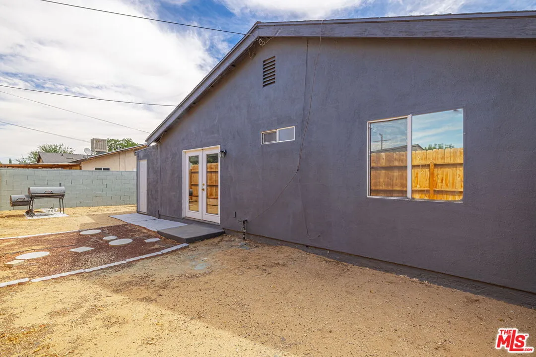 $475,000 | 43033 39th Street West, Lancaster, CA 93536