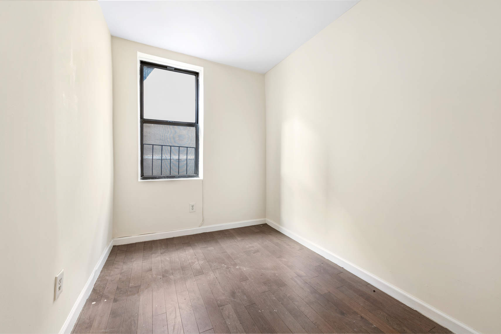 1773 1st Avenue, Unit 12 Manhattan, NY 10128 - Photo 2 of 7