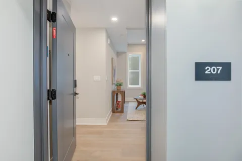 $550,000 | 933 N Street Northwest, Unit 207, Washington, DC 20001