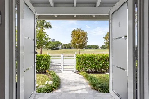 $999,999 | 409 North 14th Avenue, Hollywood, FL 33020