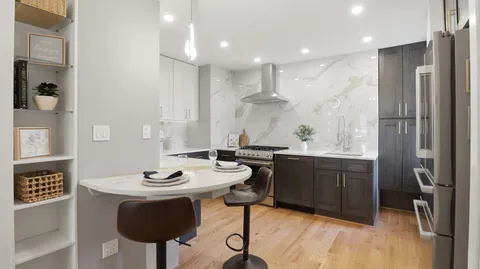 $1,250,000 | 2205 California Street Northwest, Unit 303, Washington, DC 20008
