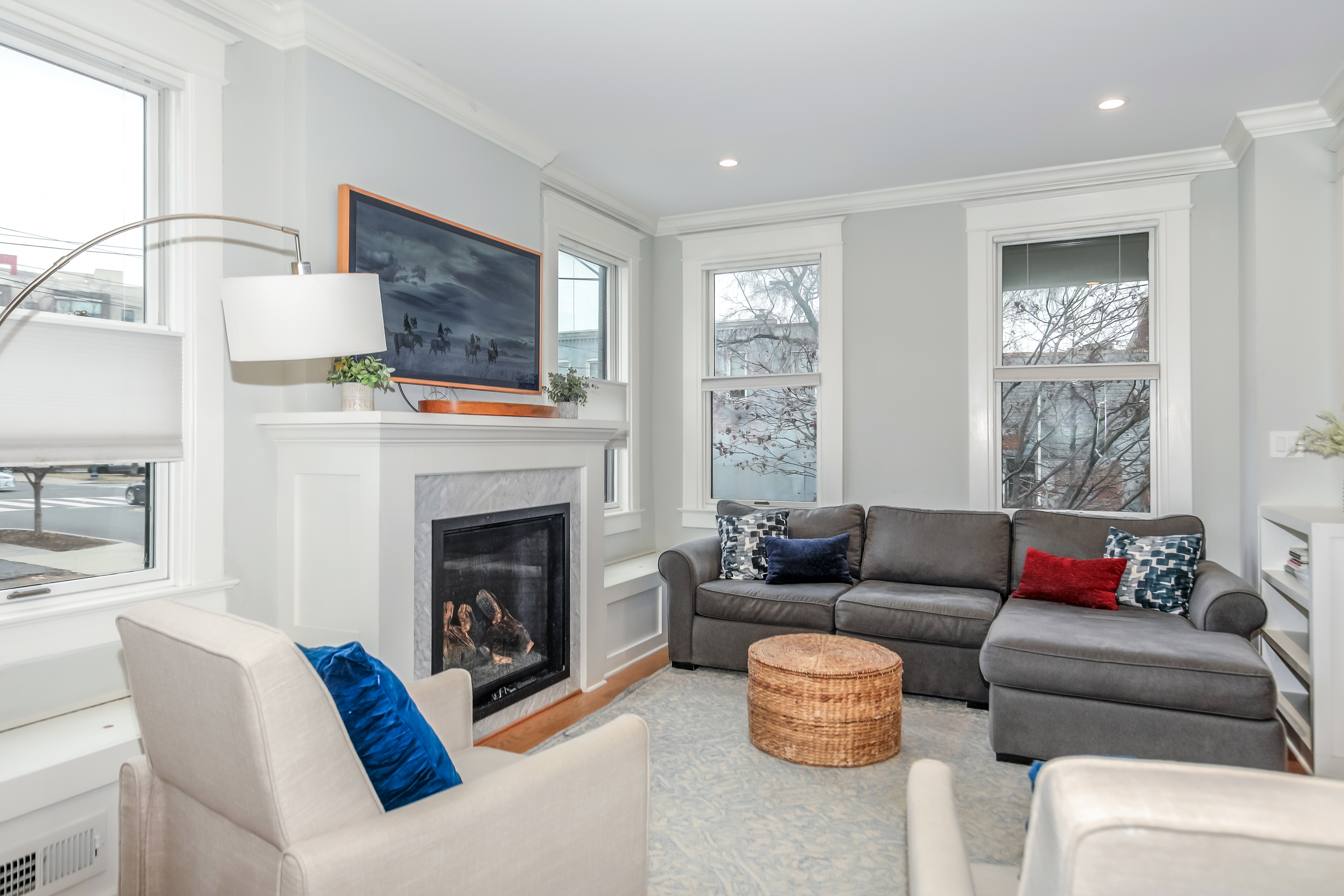 935 15th Street Southeast Washington, DC 20003 - Photo 7 of 45