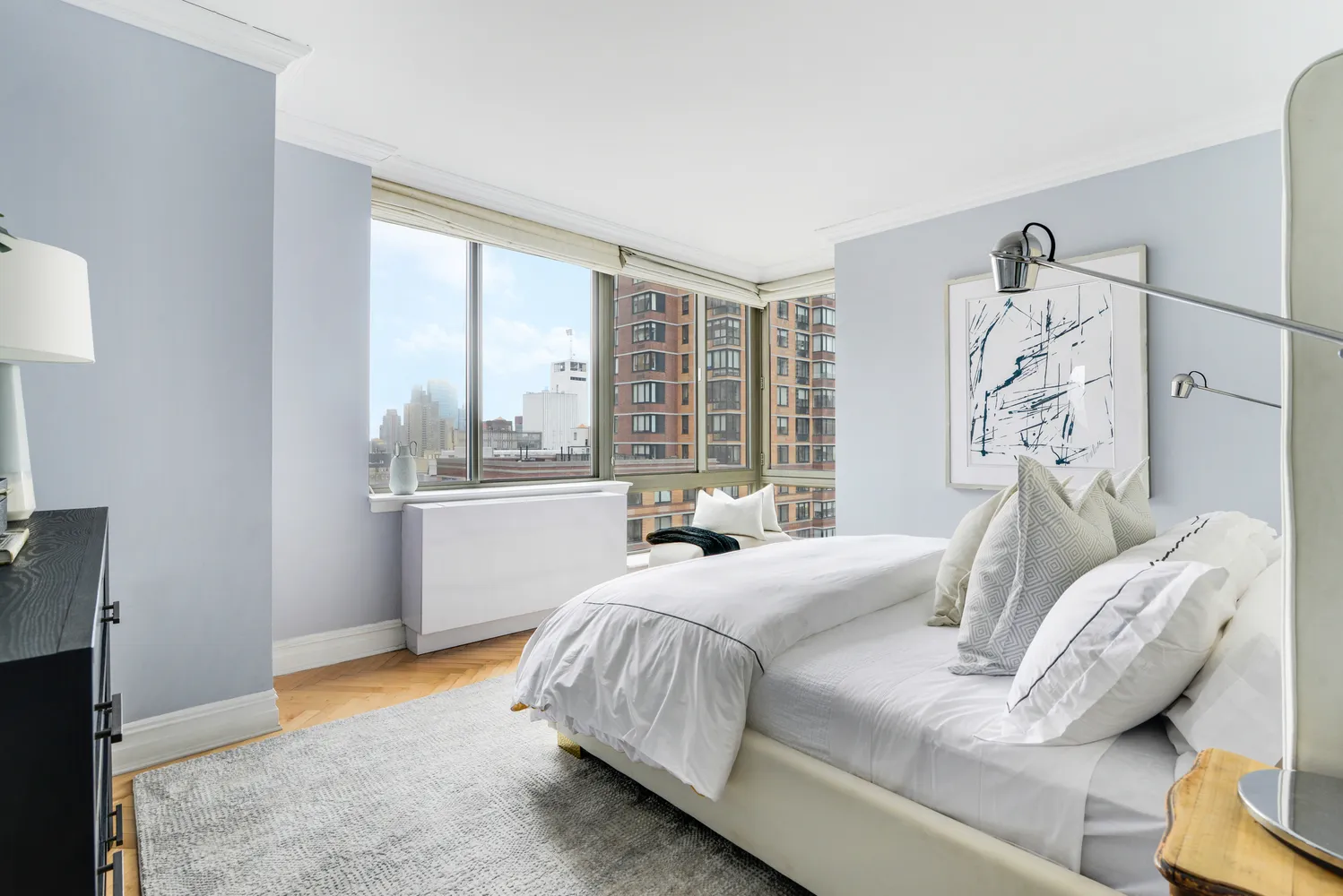 $2,290,000 | 2 Columbus Avenue, Unit 17C | Upper West Side