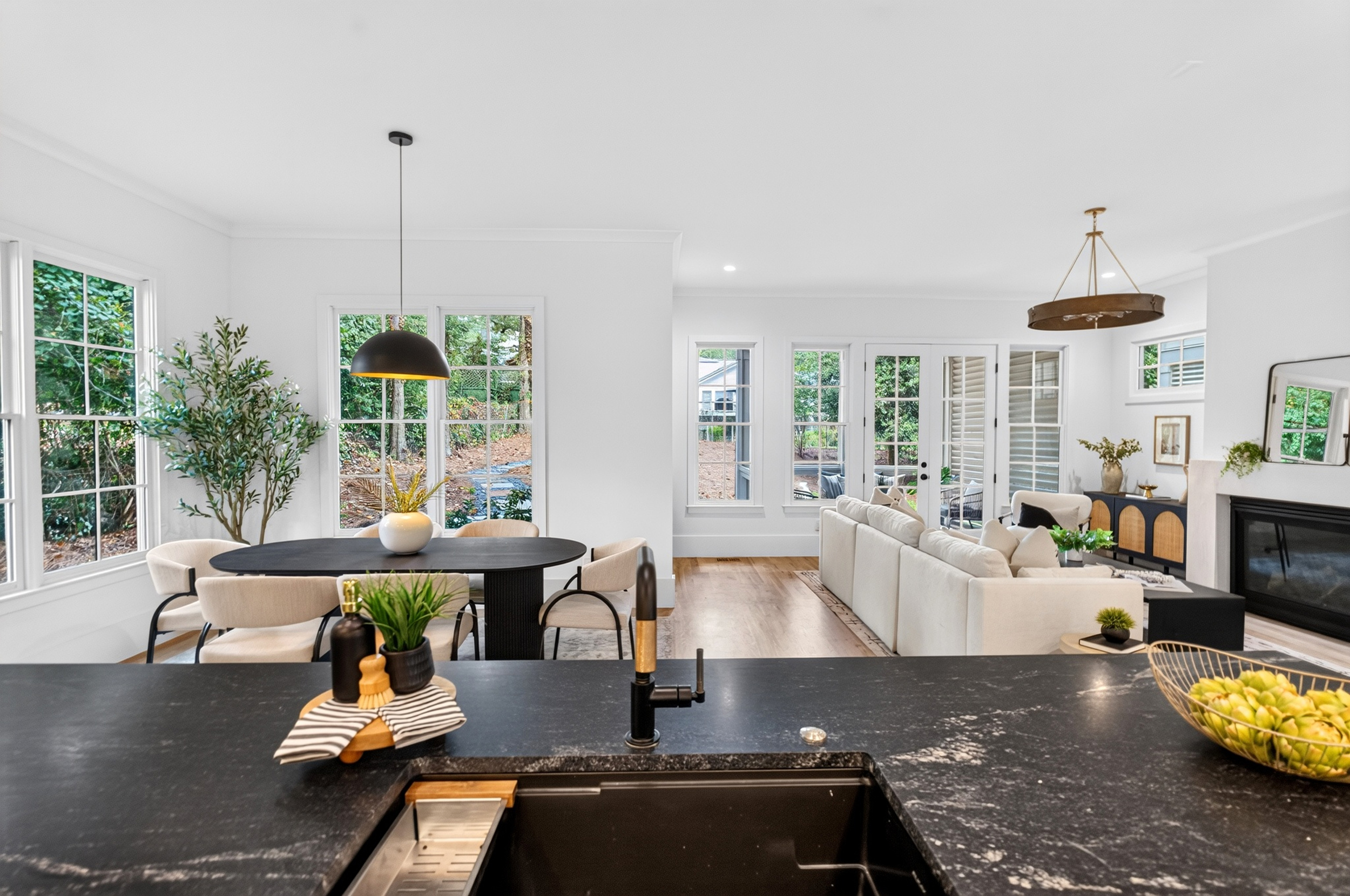 652 Timm Valley Road Northeast Atlanta, GA 30305 - Photo 15 of 52 Gallery Image 15
