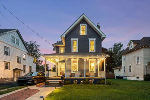 Contact Agent | 6713 Walnut Avenue, Pennsauken, NJ 08109
