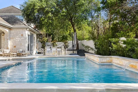 $1,399,000 | 22 Autumn Oaks Drive, Austin, TX 78738